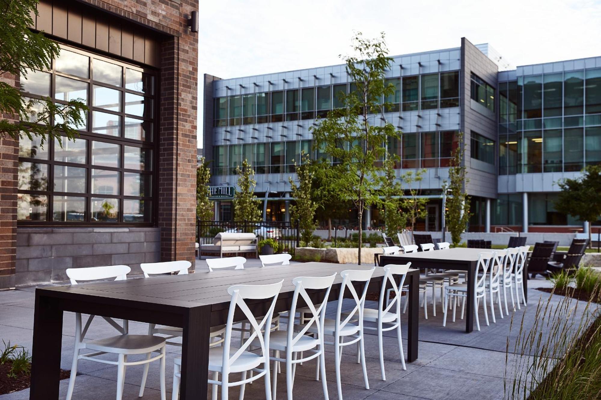 The Scarlet, Lincoln, A Tribute Portfolio Hotel Exterior foto